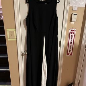 Adrianna Papell Black and White Sleeveless Jumpsuit